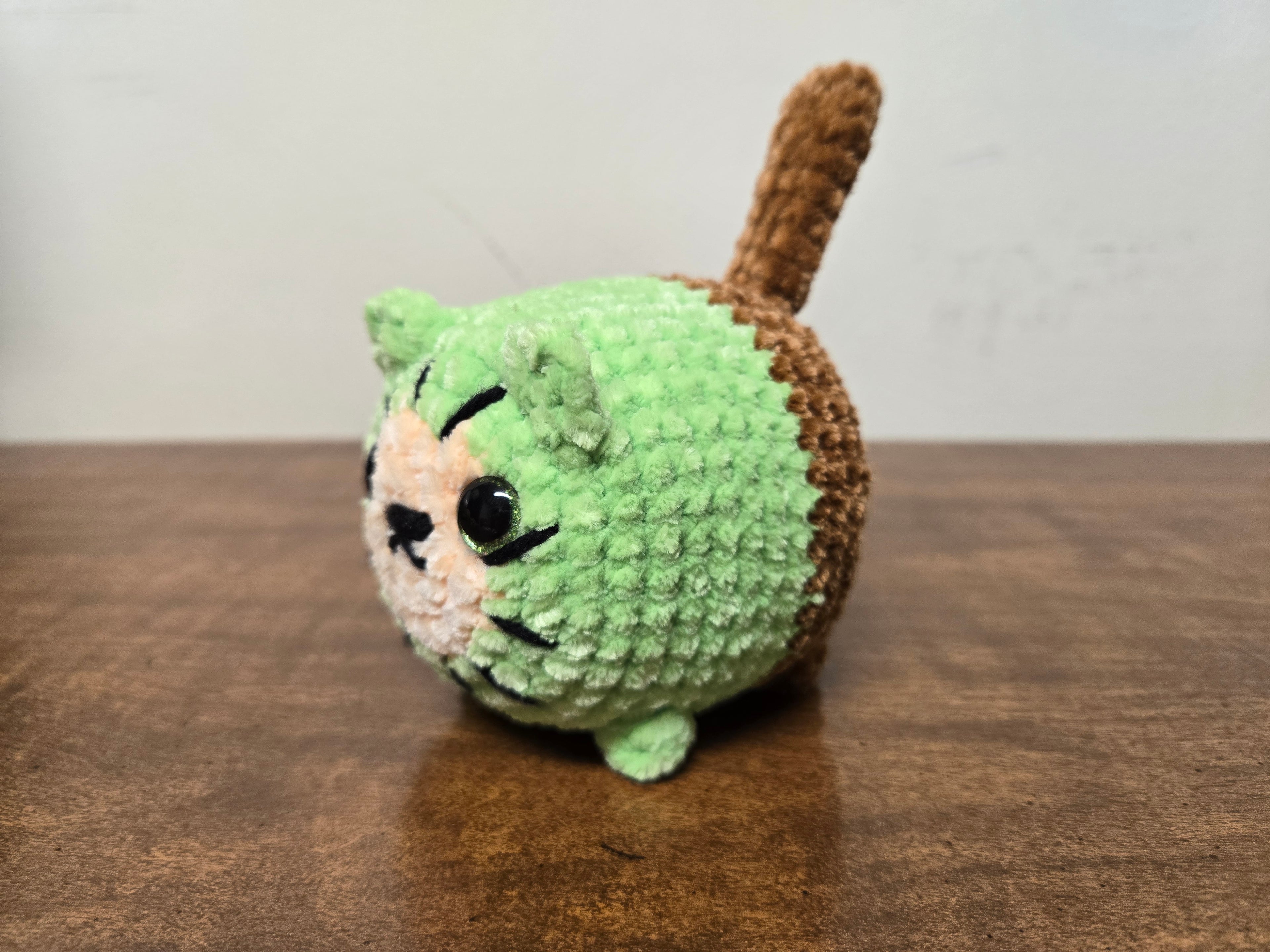 Small Loaf Cat Plushy