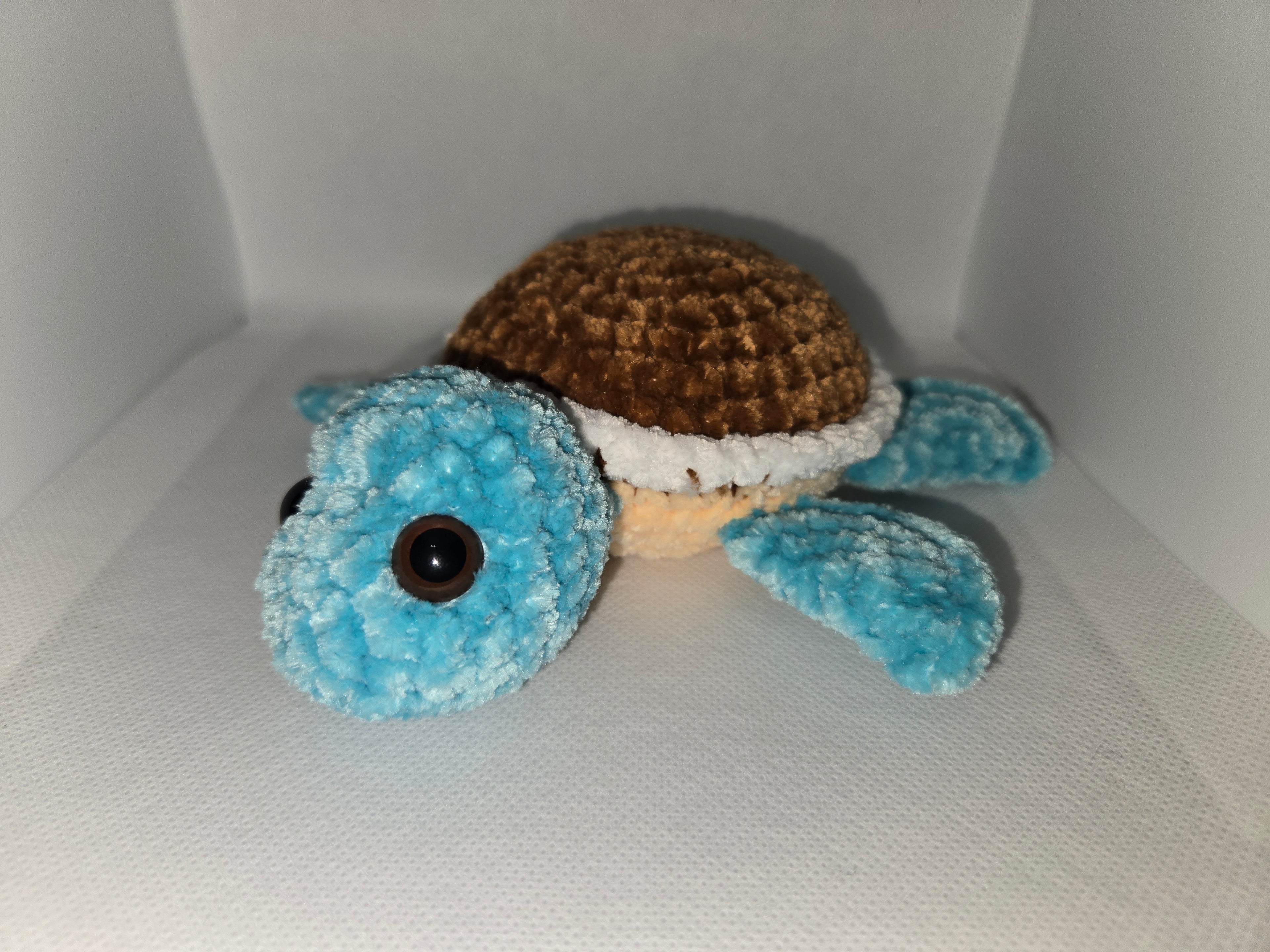Small Sea Turtle Plushy