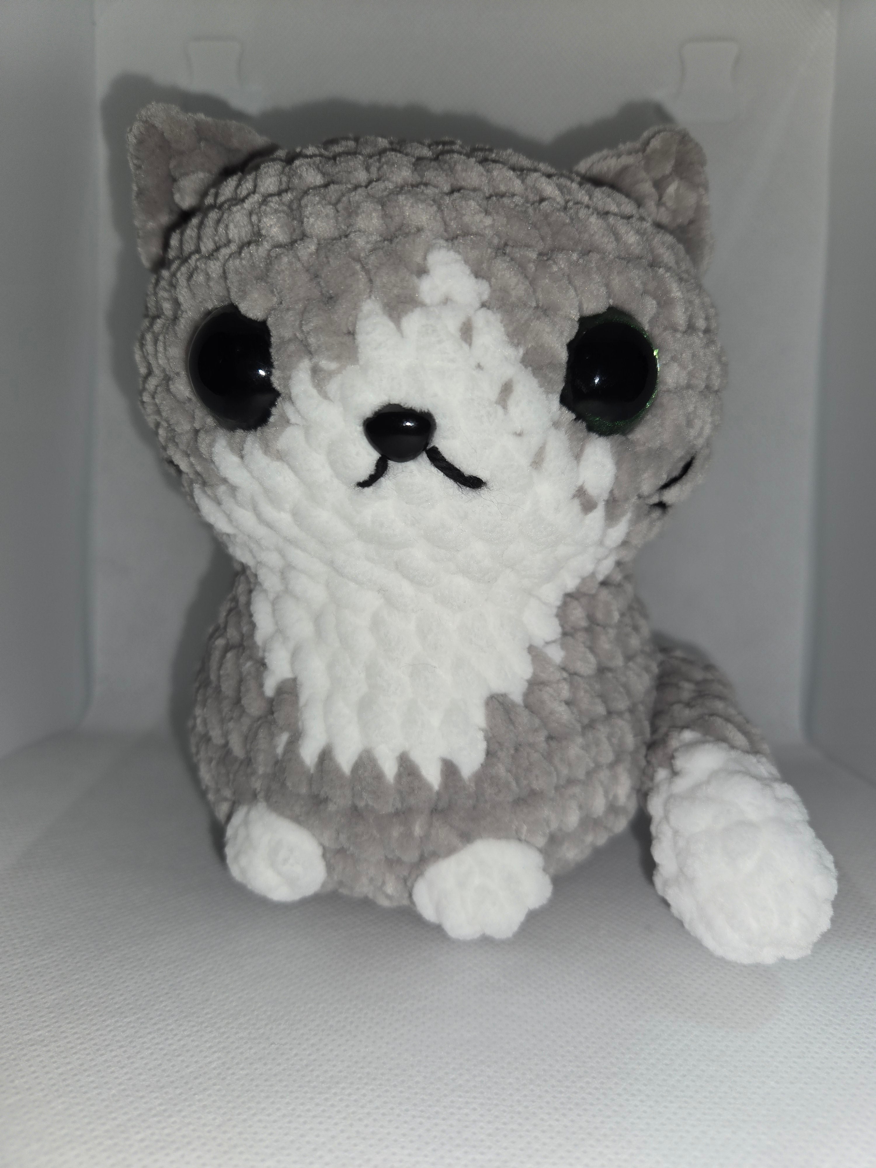 Cat Plushy - Medium Sitting