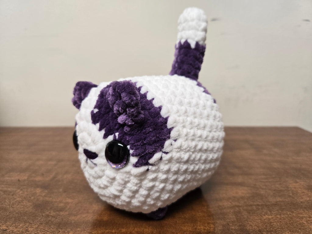 Cat Plushy - Medium Loaf