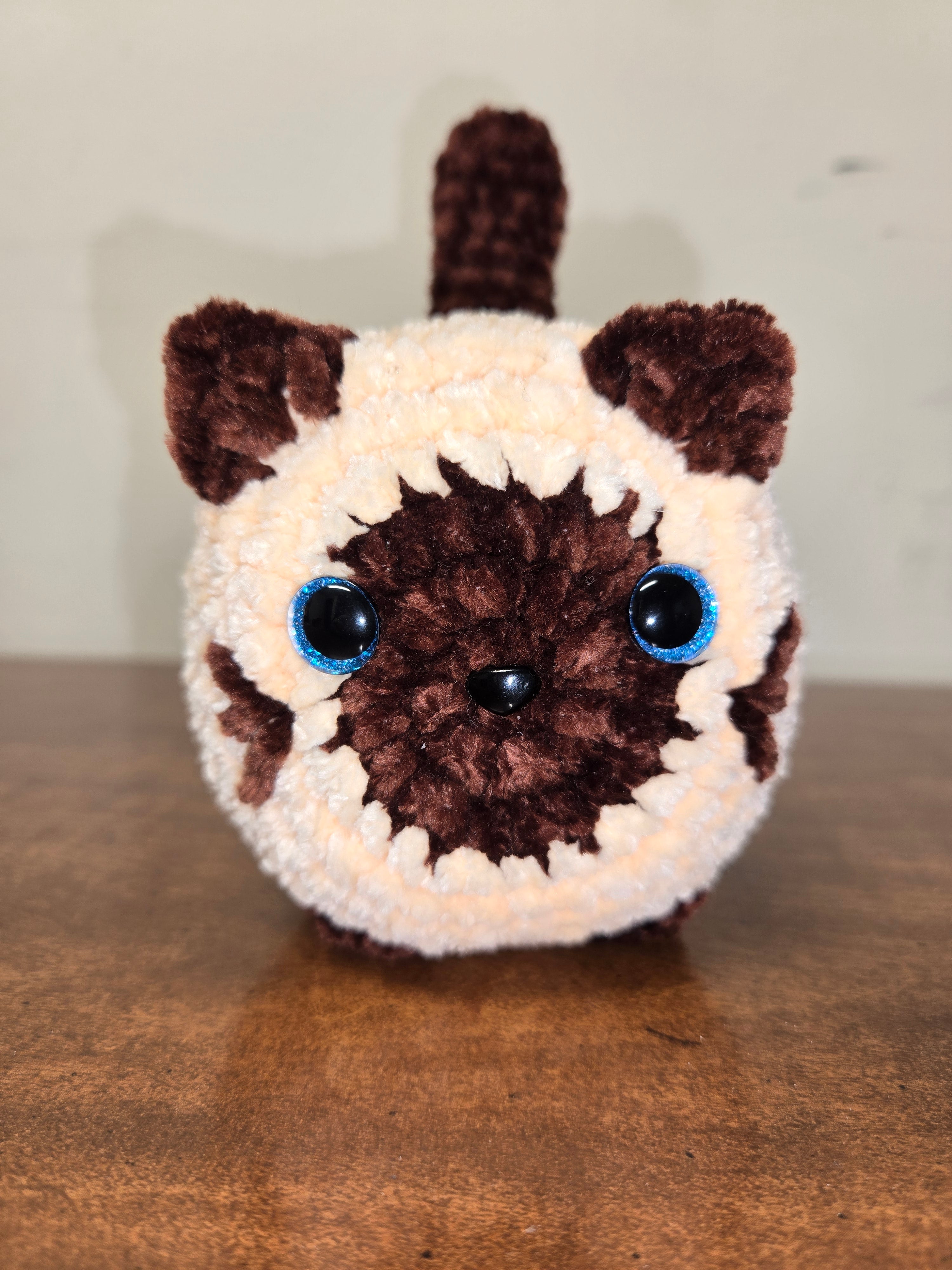 Small Loaf Cat Plushy