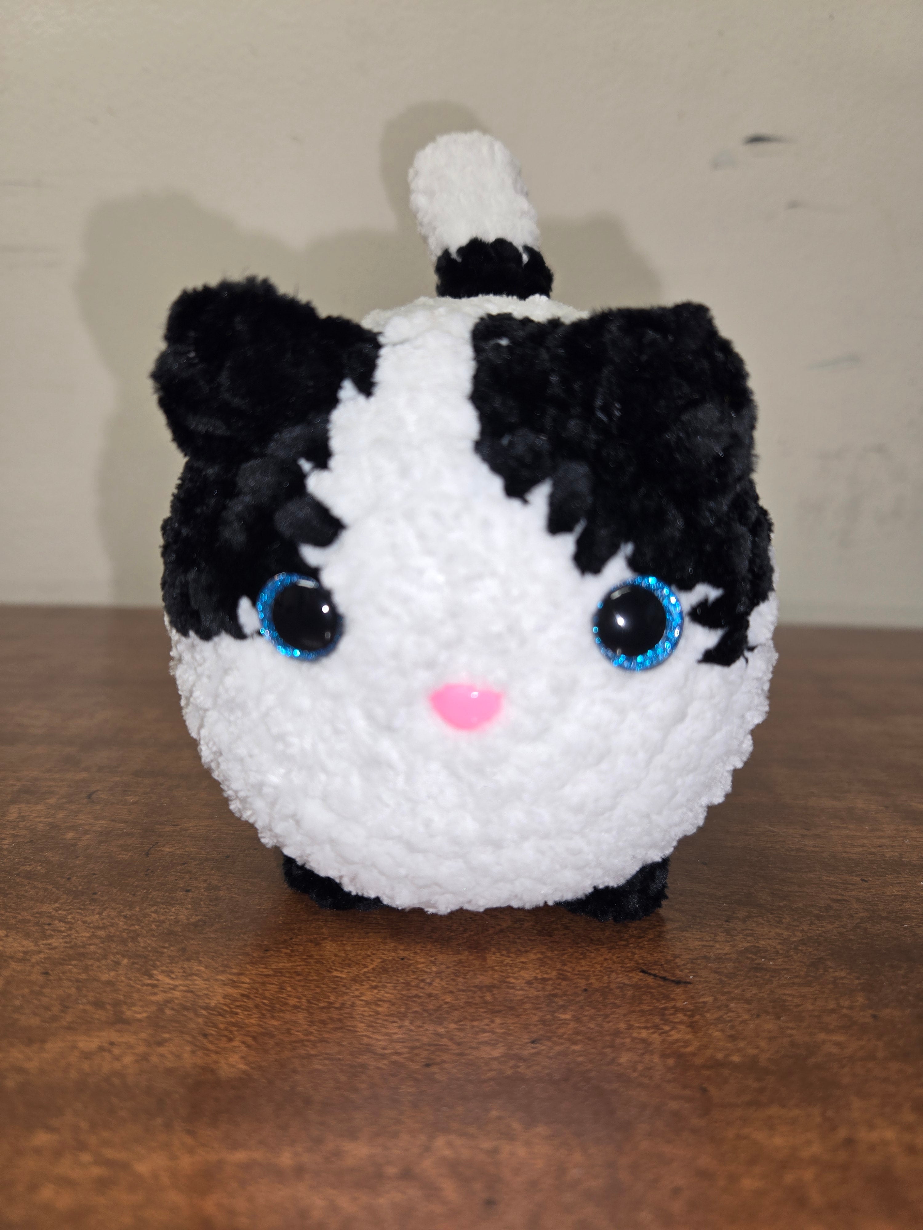Small Color Patch Loaf Cat Plushy