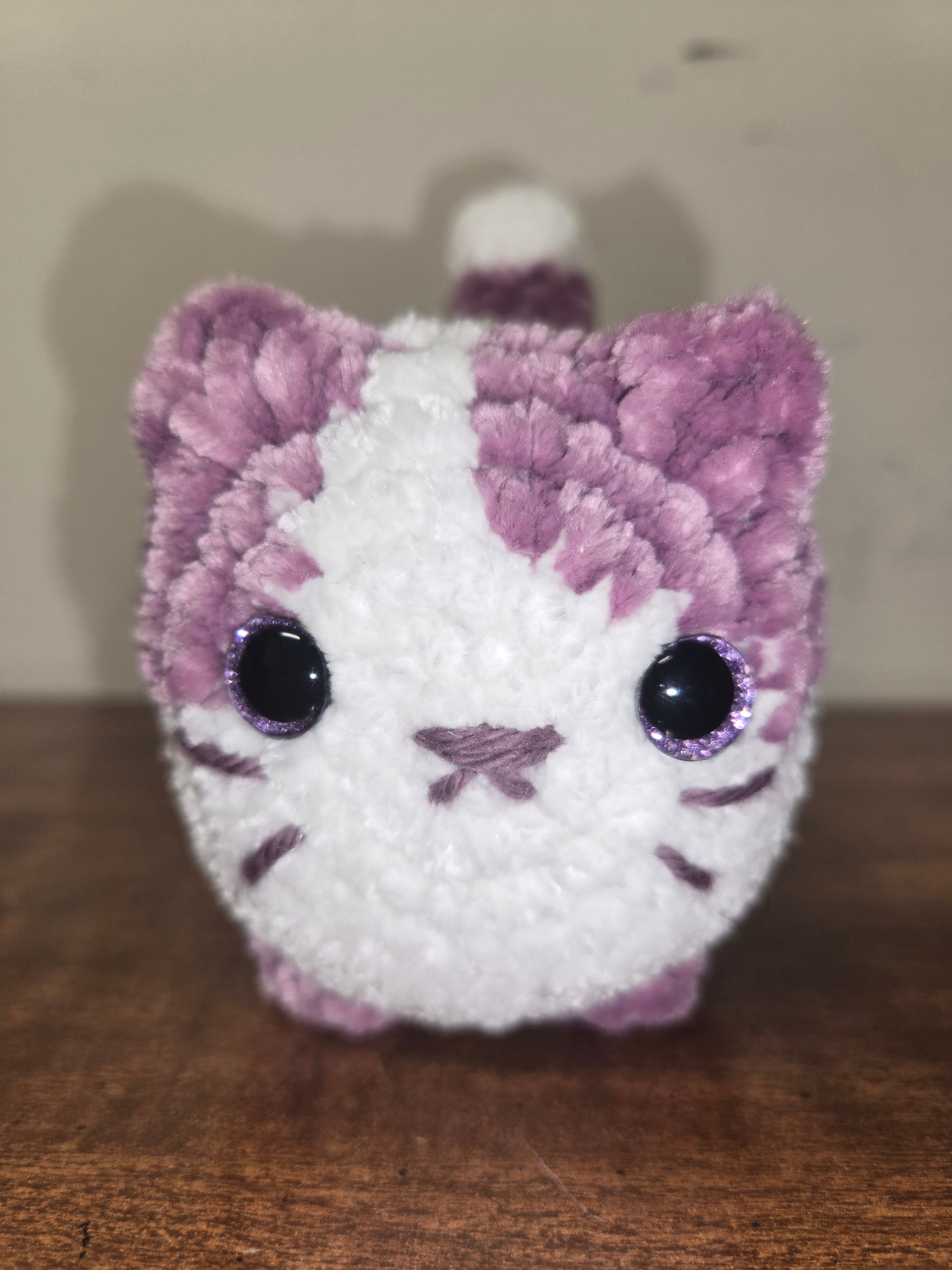 Small Loaf Cat Plushy