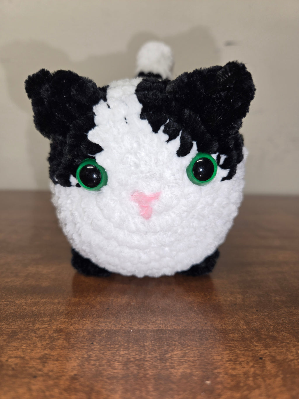 Small Loaf Cat Plushy