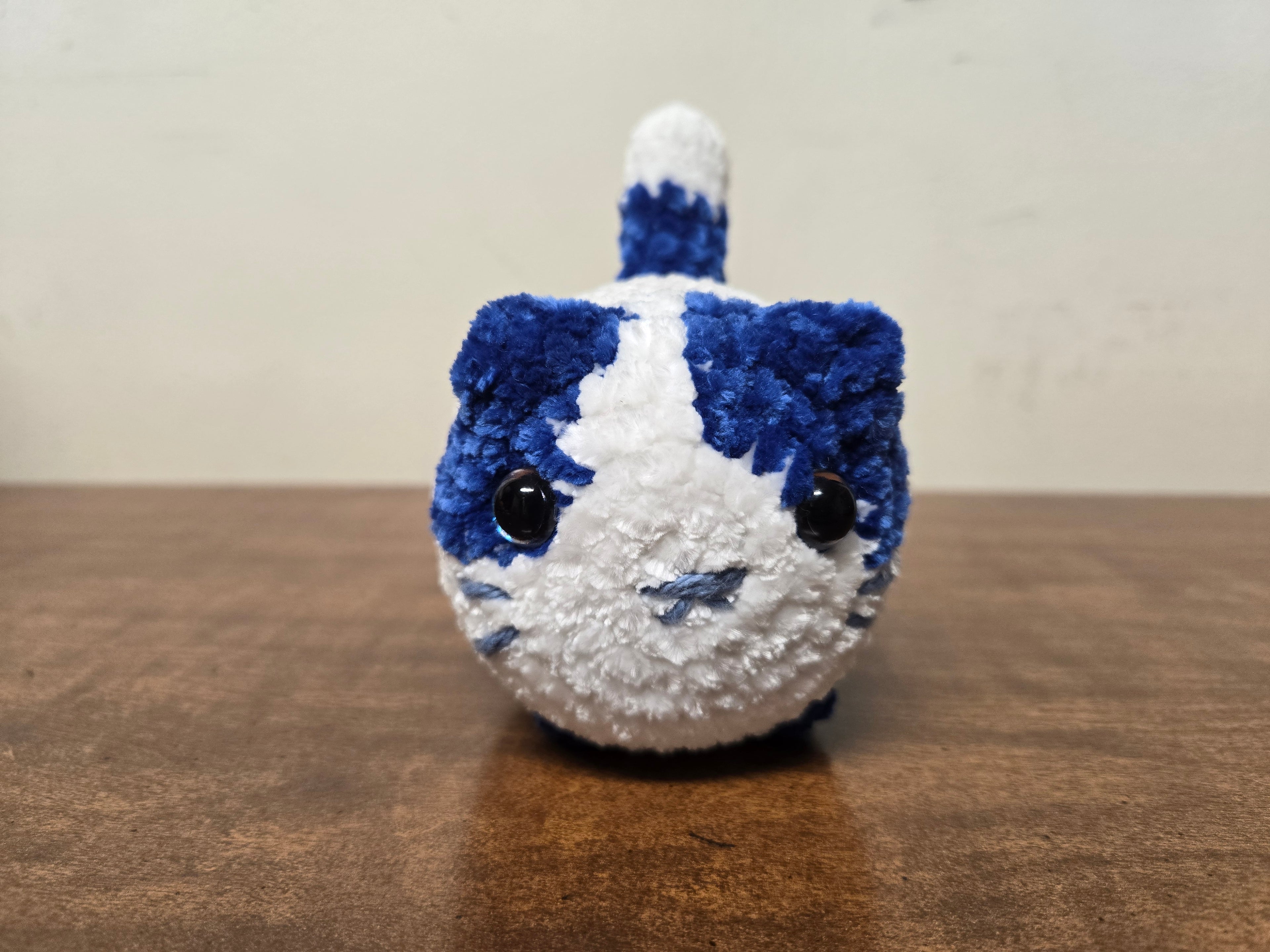 Small Loaf Cat Plushy