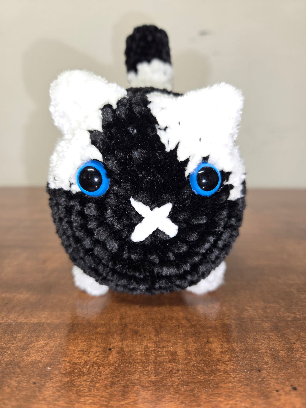 Small Loaf Cat Plushy