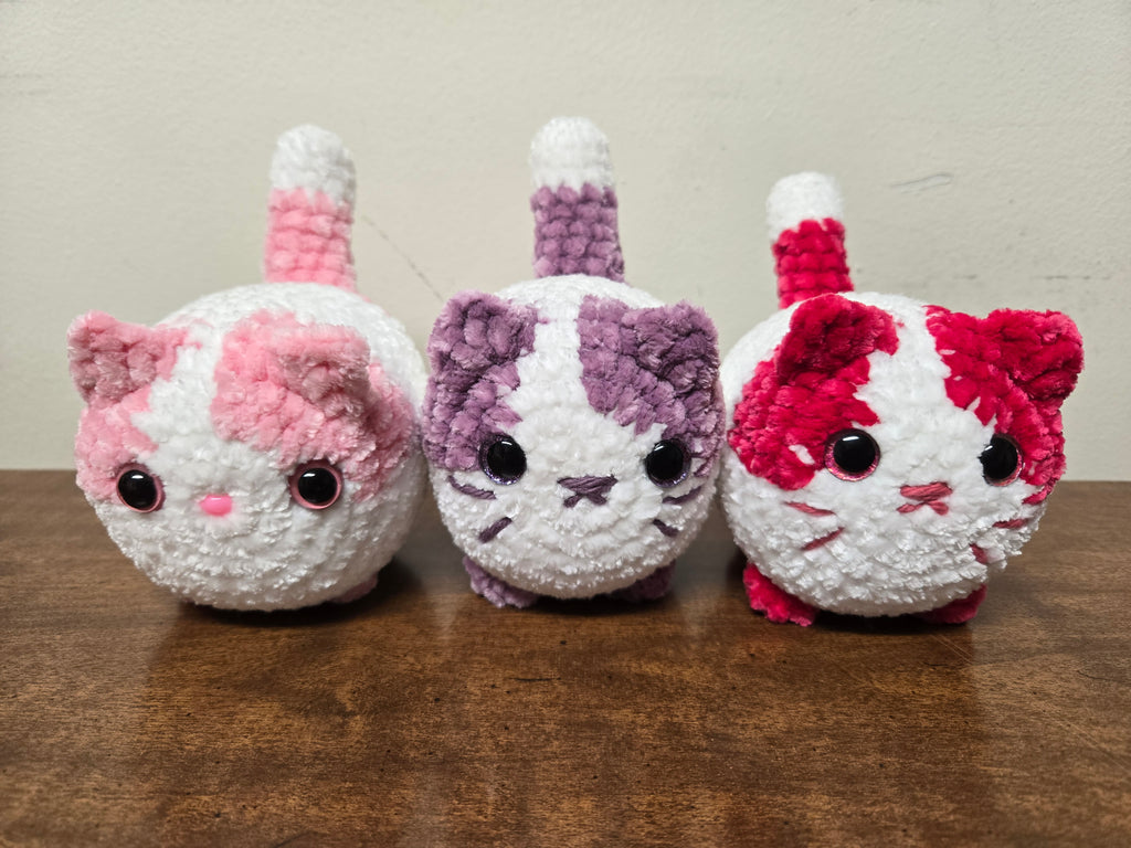 Small Loaf Cat Plushy